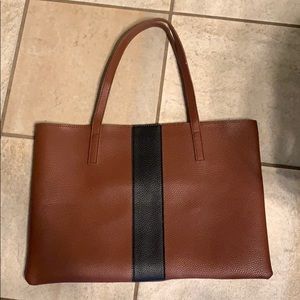 Vegan leather brown bag!